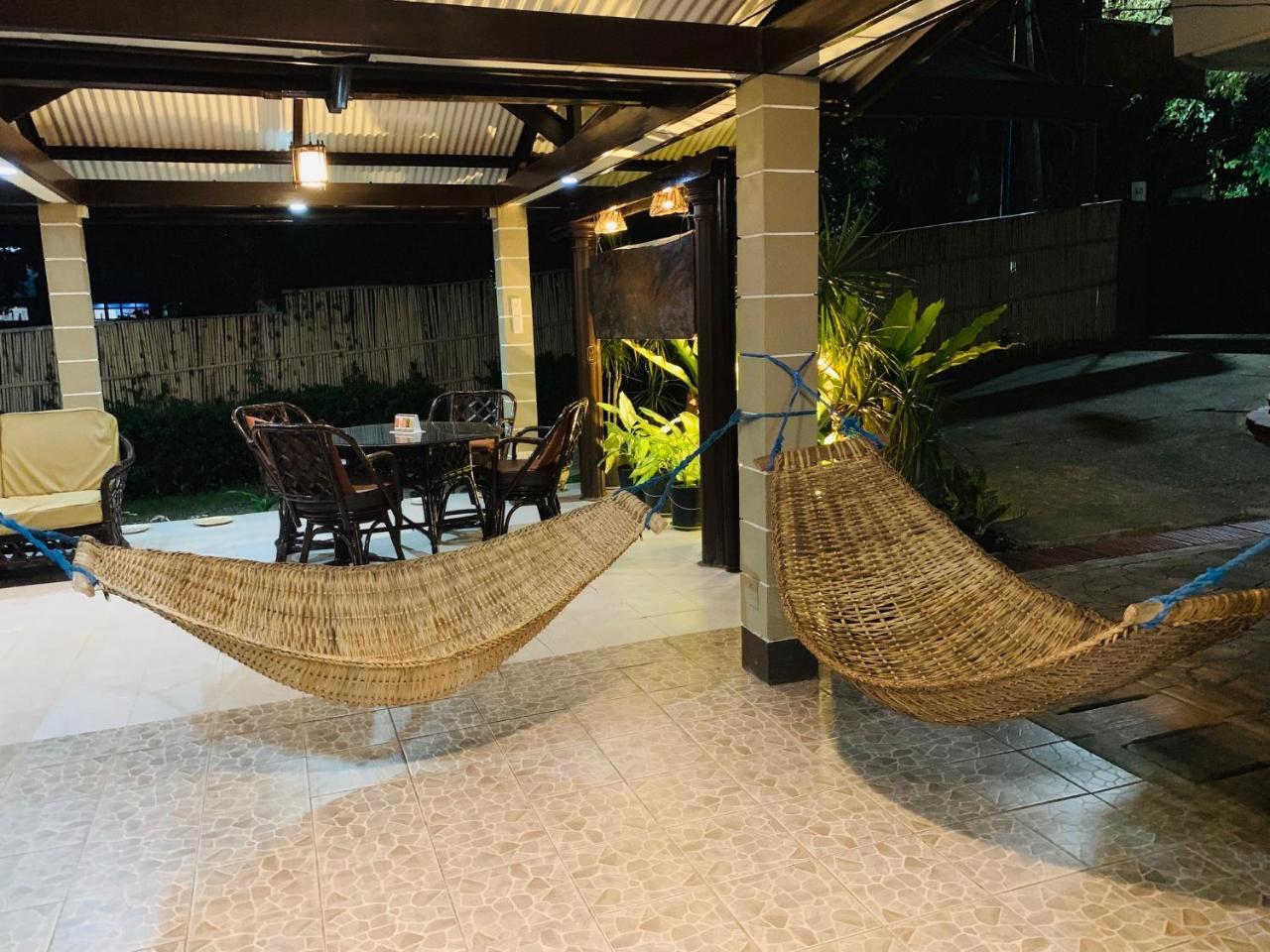 Matutina Pensionne Puerto Princesa Exterior photo